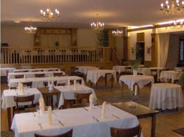 Hotel Restaurant A L'Etoile Merkwiller-Pechelbronn Exteriör bild