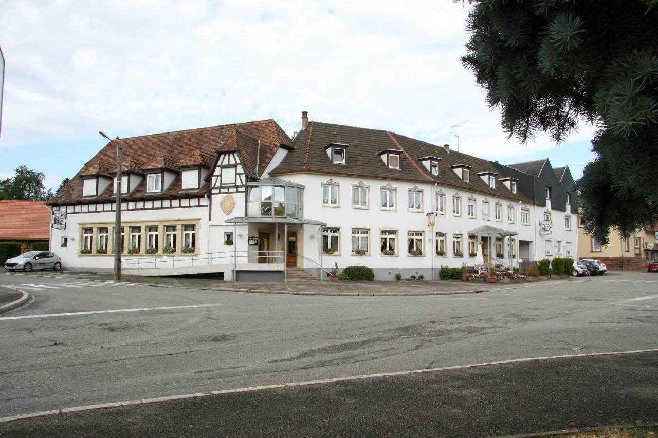 Hotel Restaurant A L'Etoile Merkwiller-Pechelbronn Exteriör bild
